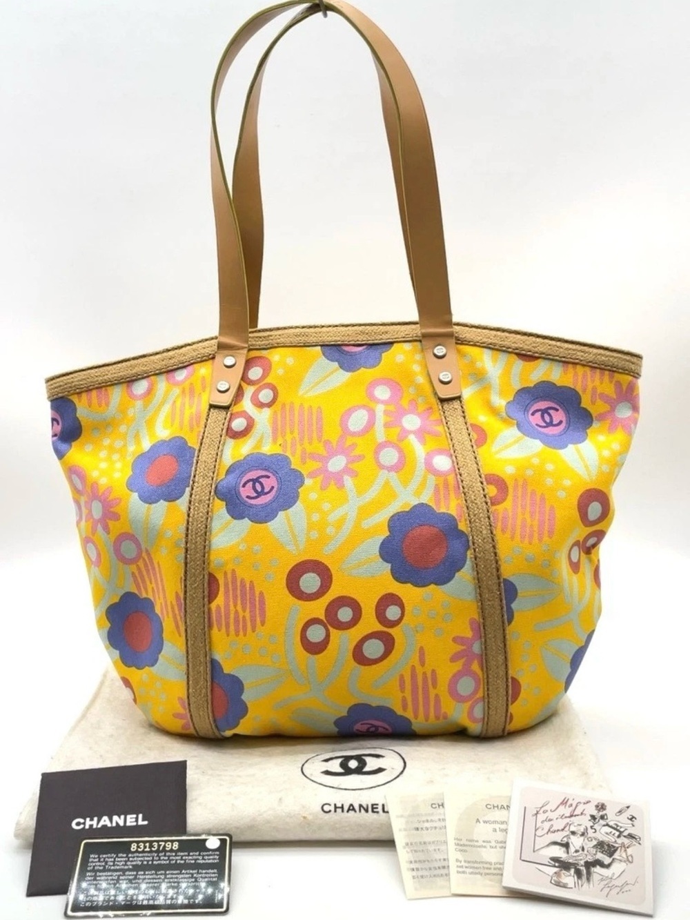 โญ๏ธโญ๏ธโญ๏ธAuthentic CHANELโญ๏ธโญ๏ธโญ๏ธHigh Summer Flower Tote - Yellow Canvas & Leather